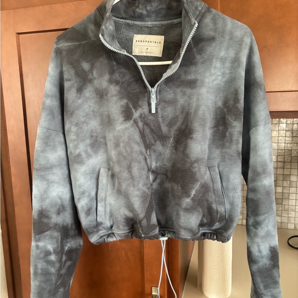 Aeropostale Gray Tie-Dye Pullover